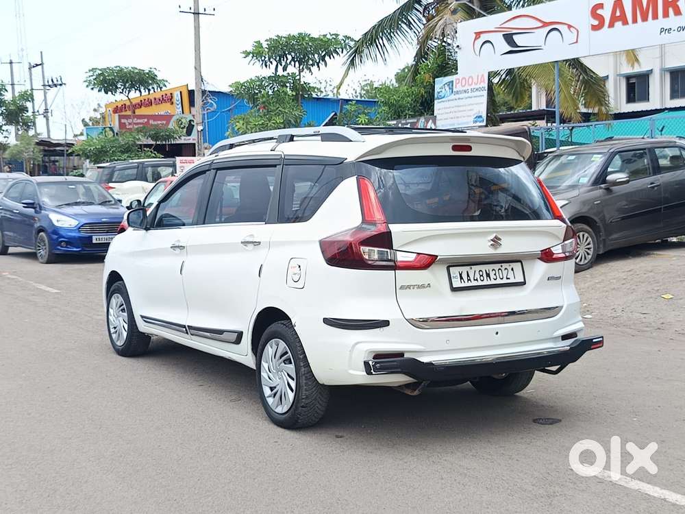 Maruti Suzuki Ertiga Vxi Cng, 2022, Cng & Hybrids