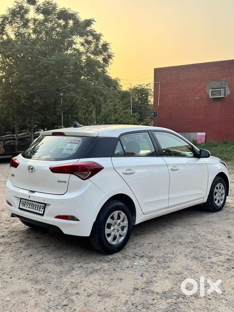 Hyundai I20 Sportz Plus, 2017, Petrol