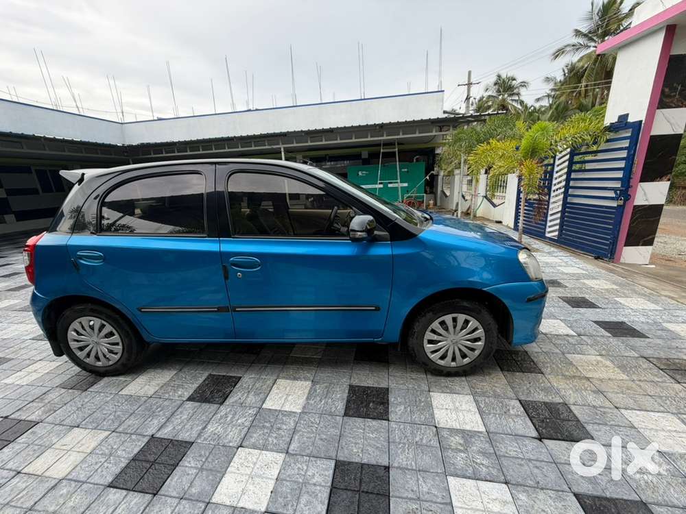 Toyota Etios Liva Petrol 2017