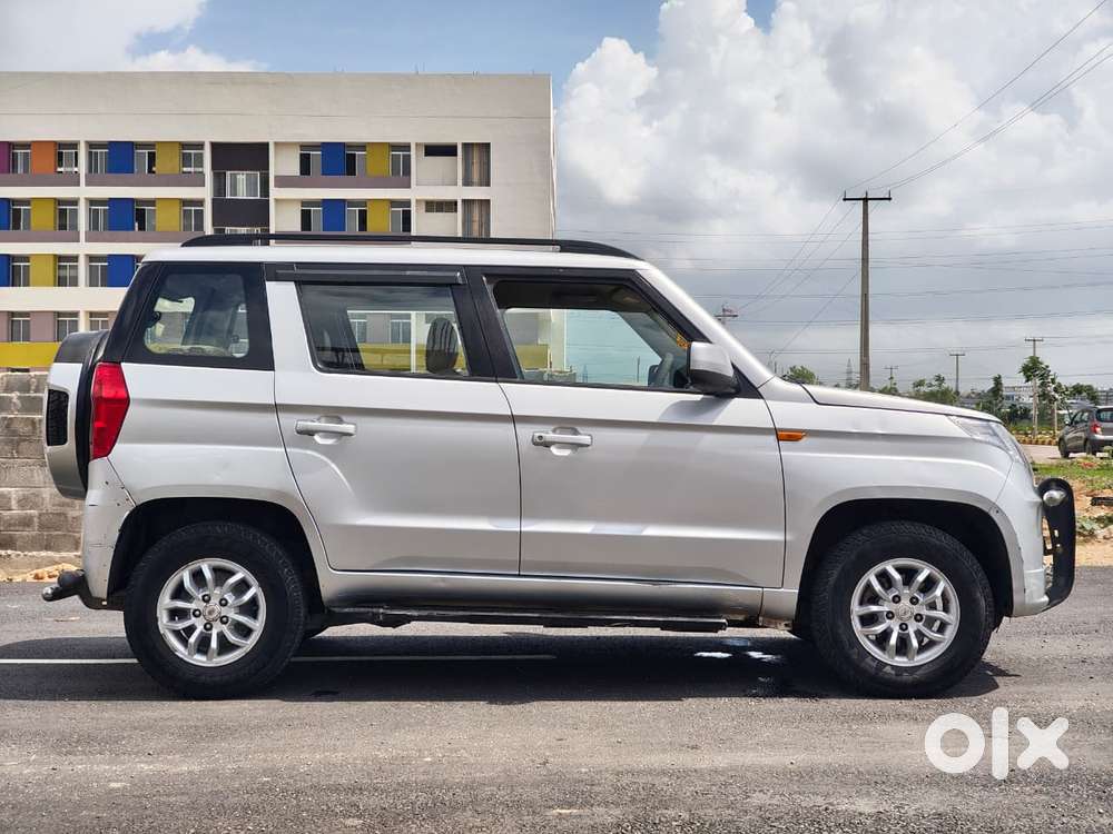 Mahindra Tuv 300 T8, 2017, Diesel