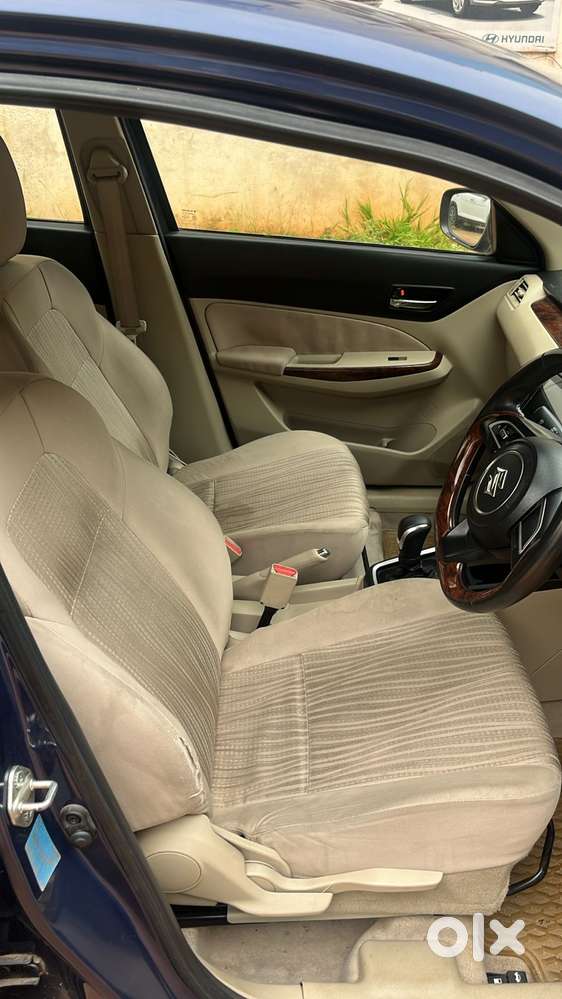 Maruti Suzuki Swift Dzire Zxi + Amt, 2017, Petrol