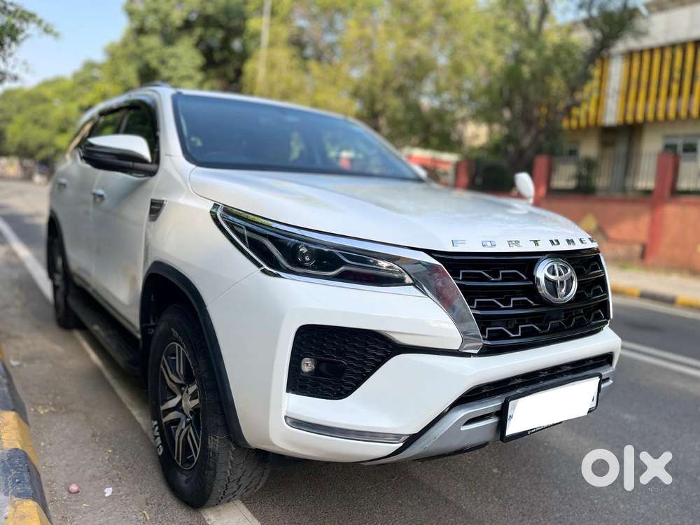 Toyota Fortuner 4x2 At 2.8 Diesel, 2023, Diesel