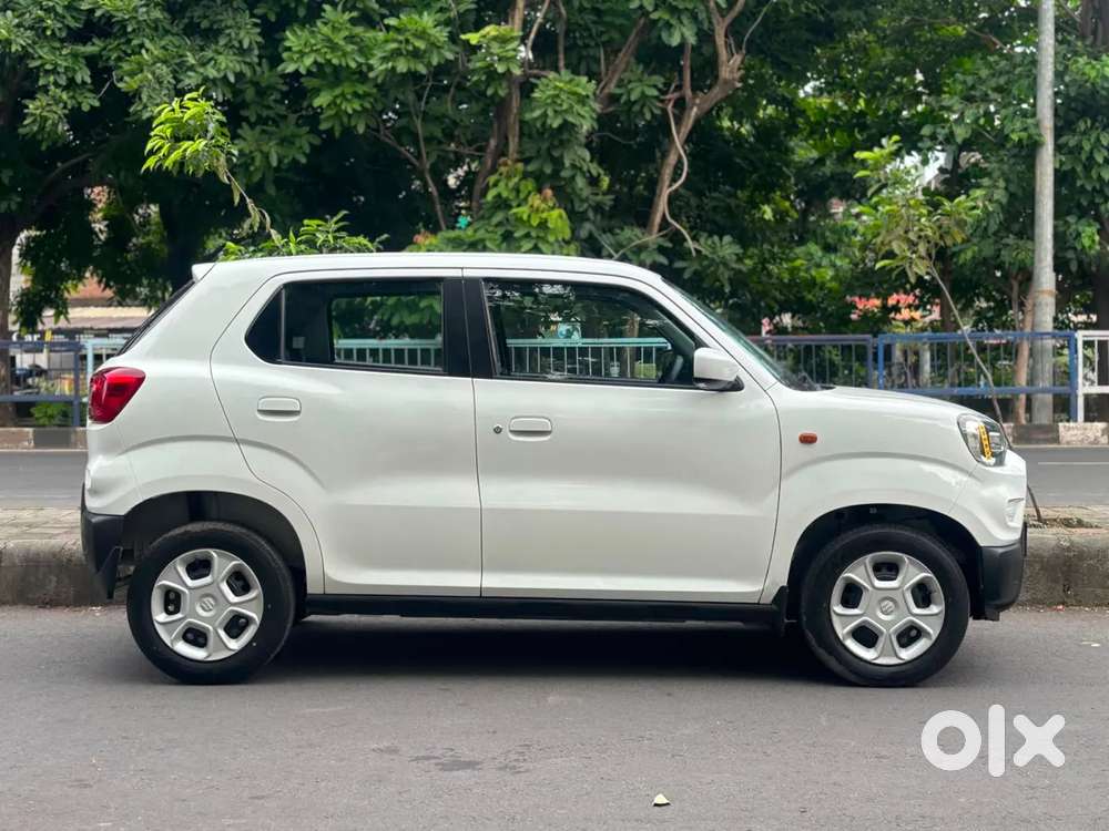Maruti Suzuki S-presso Vxi Plus Amt, 2020, Petrol