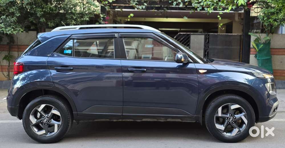 Hyundai Venue 1.0 S (o) Turbo Dct, 2020, Petrol