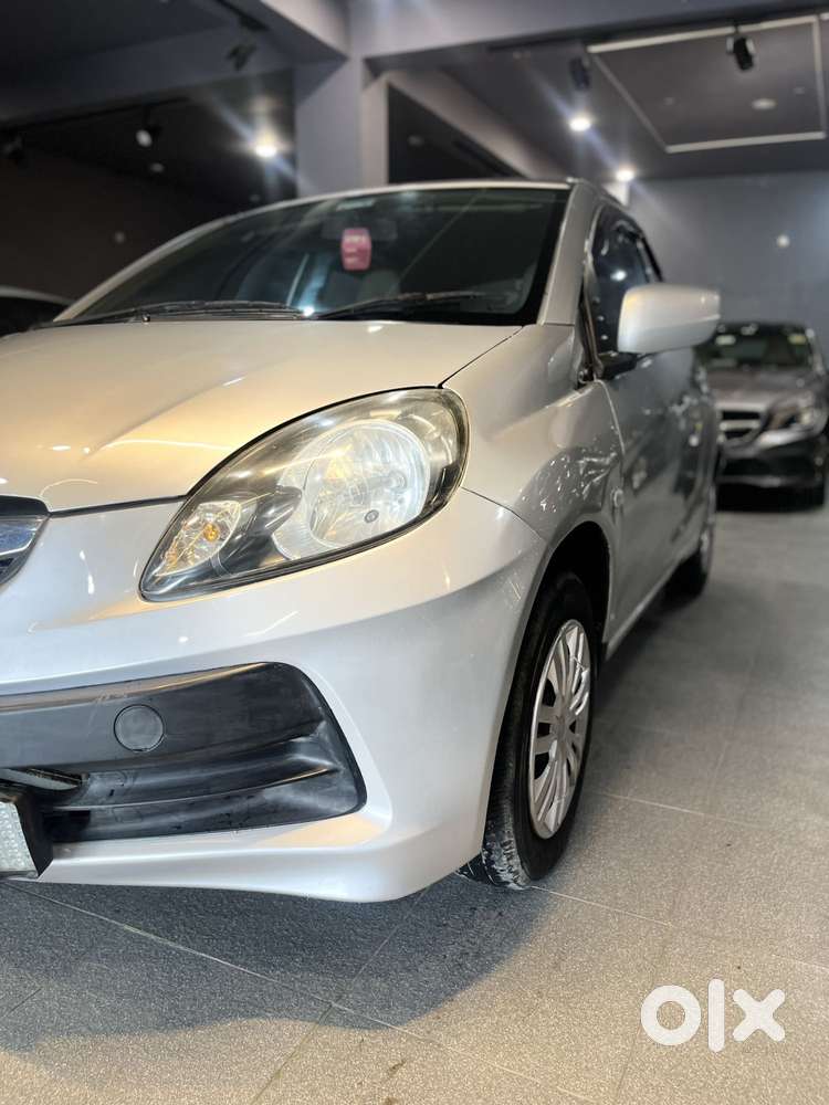 Honda Brio E Mt, 2015, Petrol