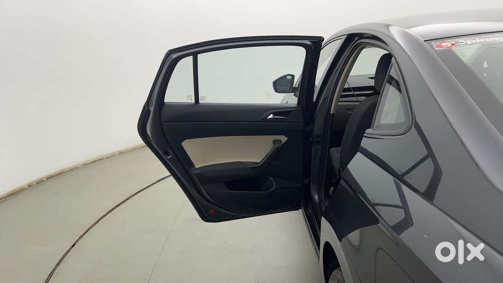 Skoda Slavia Ambition 1.0l Tsi Mt, 2023, Petrol