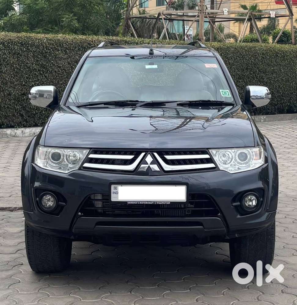 Mitsubishi Pajero Sport 2015 At 2wd 88500 Kms, Chandigarh Regd.