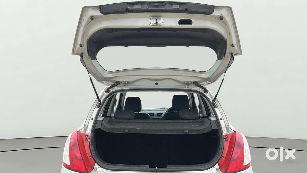 Maruti Suzuki Swift Zxi, 2015, Petrol