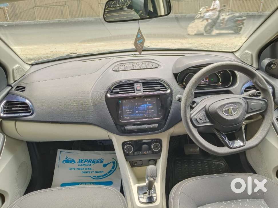 Tata Tiago 1.2 Revotron Xza Plus Amt, 2023, Petrol