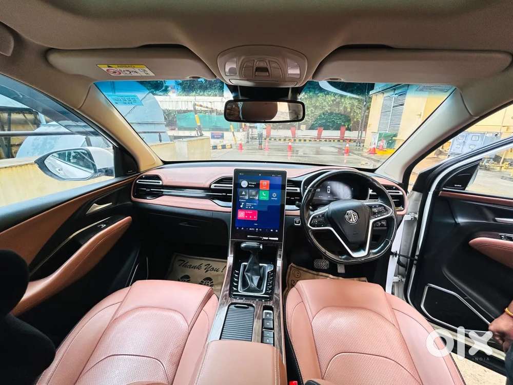 Mg Hector Plus Savvy Pro 1.5 Turbo Petrol Cvt 7 Str, 2023, Petrol