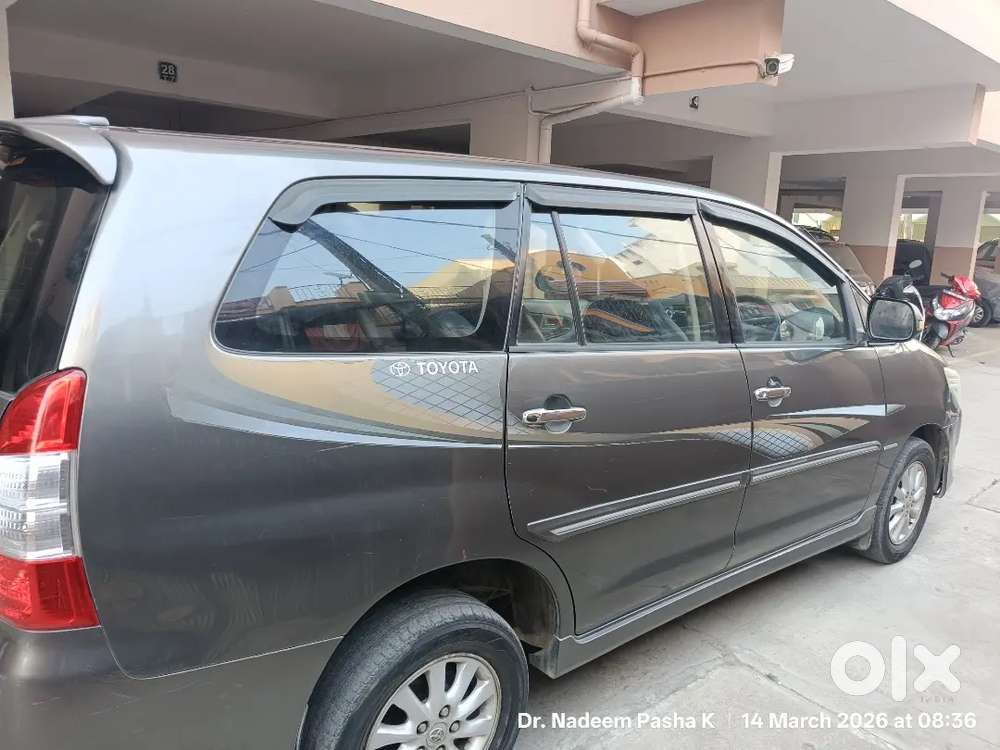 Toyota Innova 2012 Diesel 185000 Km Driven