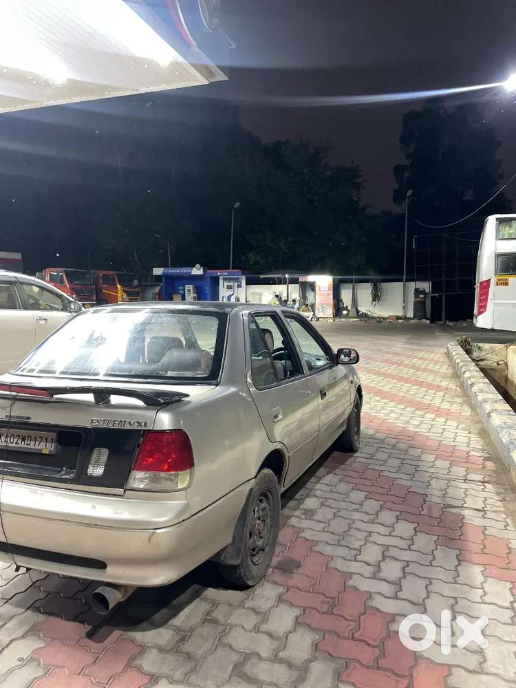 Maruti Suzuki Esteem 2003