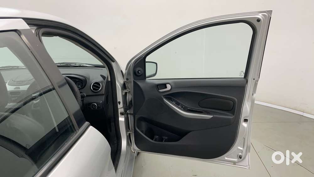 Ford Figo 1.2p Trend Mt, 2016, Petrol
