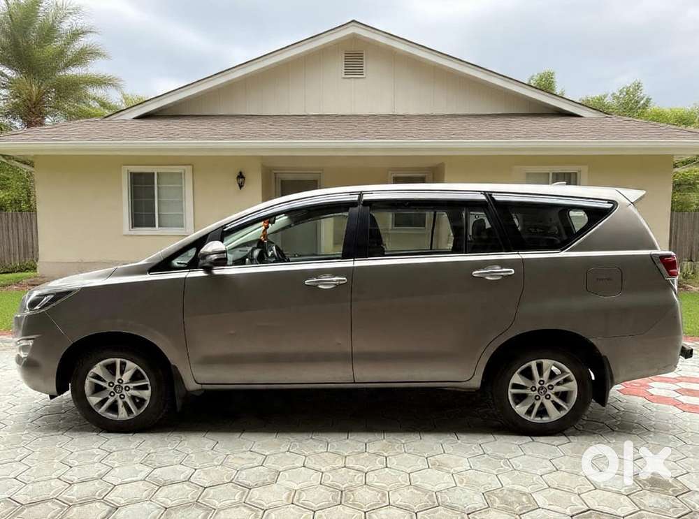Toyota Innova Crysta, 2016, Diesel