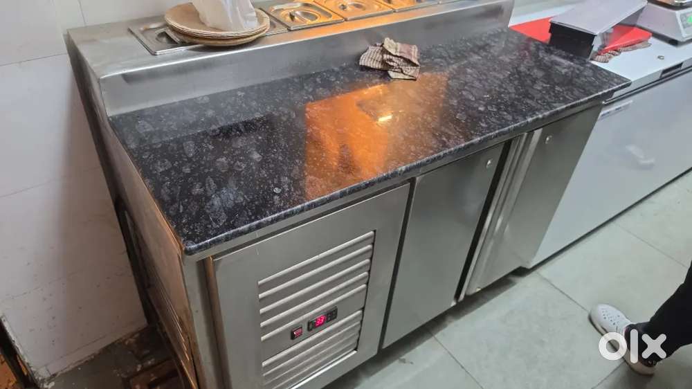 For sale Commercial makeline fridge