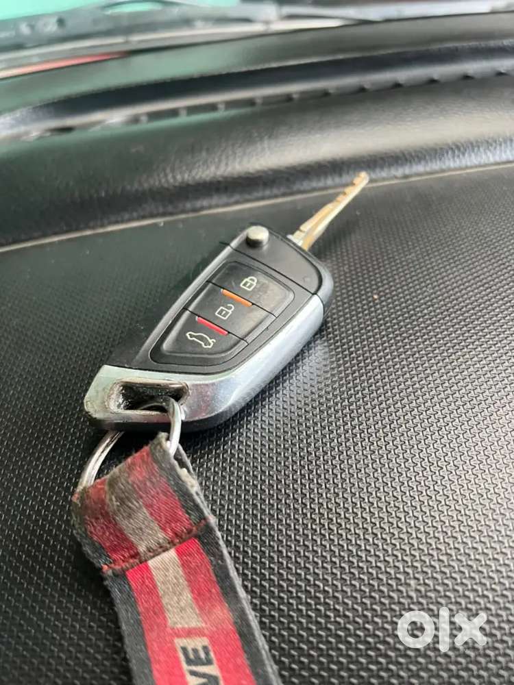 Maruti Suzuki Dzire 1.2 2013
