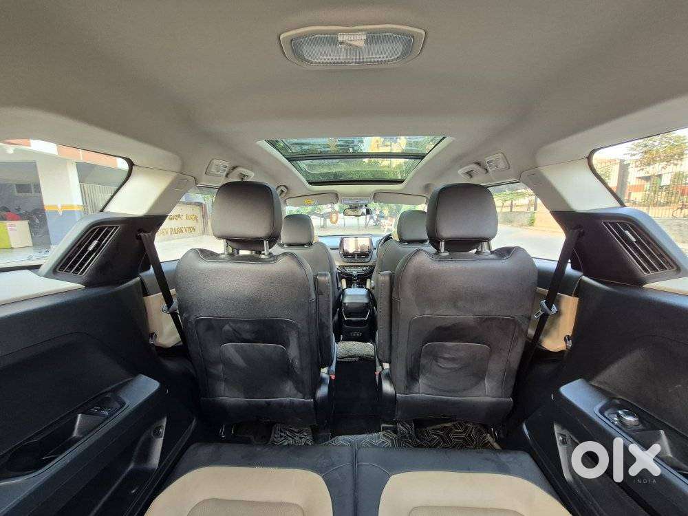 Tata Safari, 2022, Diesel