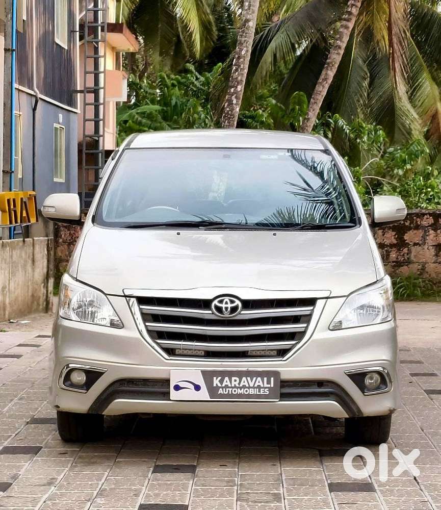 Toyota Innova [ ] 2.5 V Diesel 7 Str, 2014, Diesel
