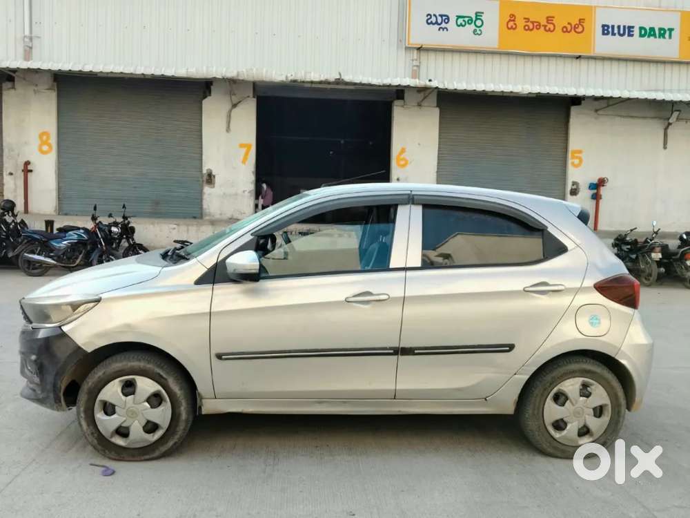 Tata Tiago 1.2 Revotron Xt, 2020, Petrol