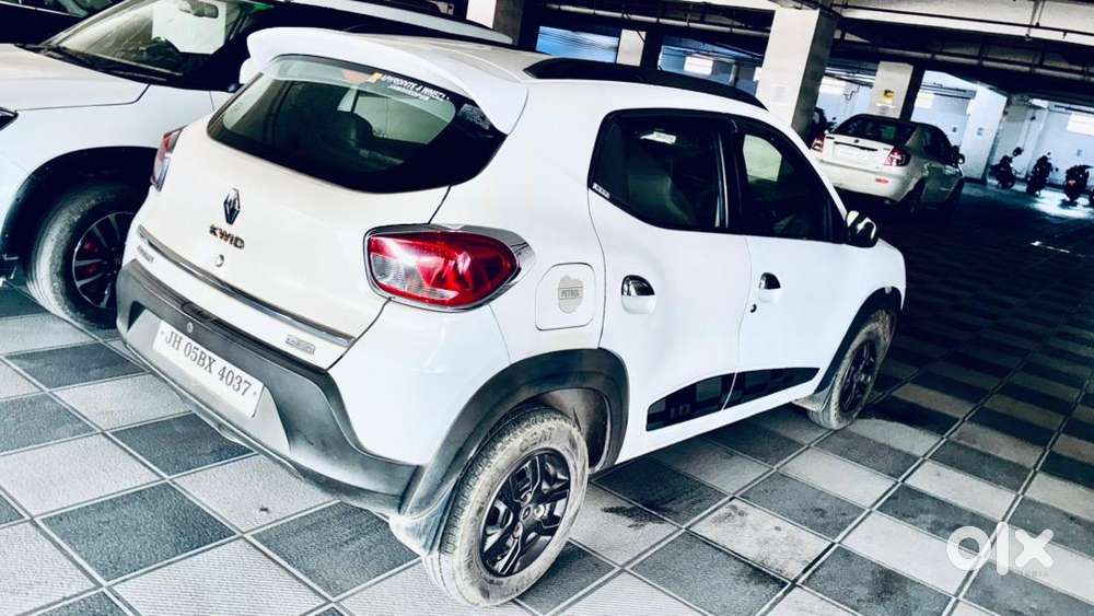 Amt Renault Kwid Rxt (o) Easy- R 2017 Petrol 29277 Km Driven