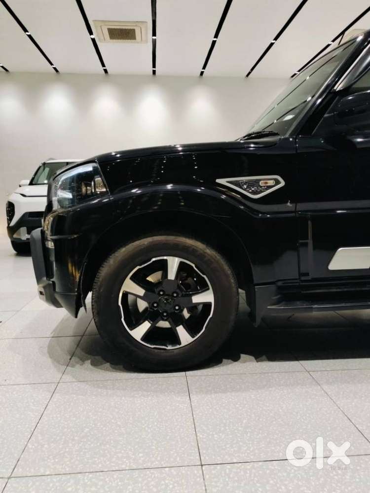 Mahindra Scorpio S11 Mt 7s, 2024, Diesel