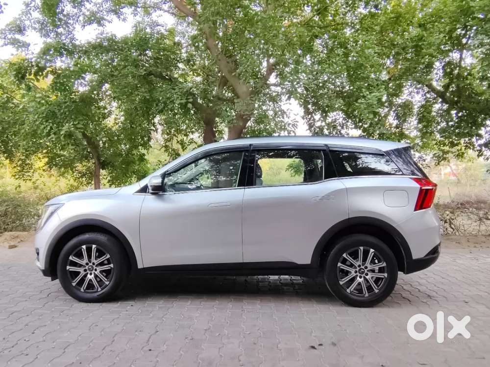 Mahindra Xuv700 2.2 Ax 3 Diesel At 5 Str, 2022, Diesel