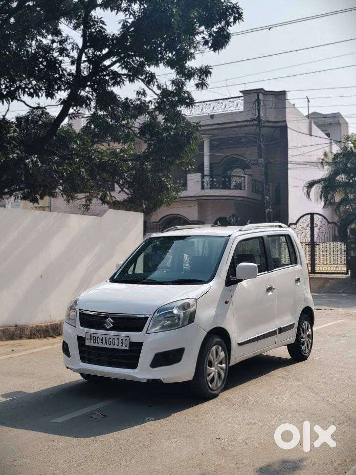 Maruti Suzuki Wagon R Vxi 1.2, 2018, Petrol