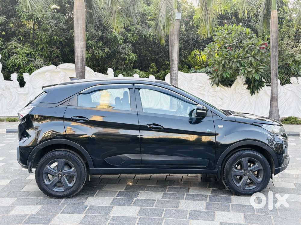 Tata Nexon Ev Xz Plus Dark Edition, 2022, Electric