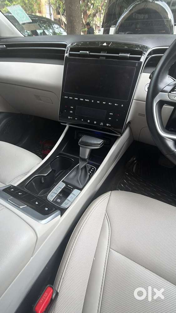 Hyundai Tucson 2.0 Signature Petrol At, 2024, Petrol