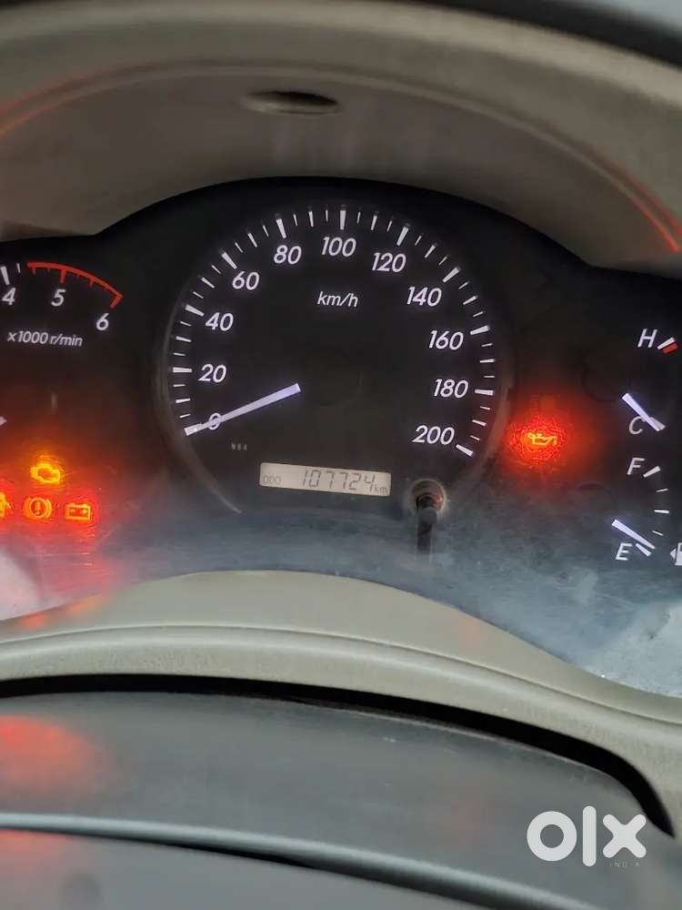 Toyota Innova 2.5 G 2015