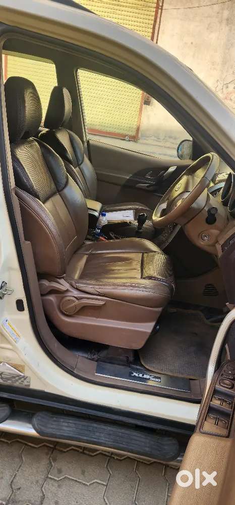 Mahindra Xuv500 2015 Diesel 133265 Km Driven Family Use Car