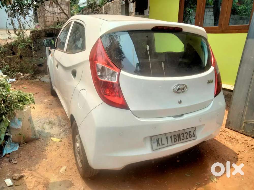 Hyundai Eon 2018 Petrol 75000 Km Driven