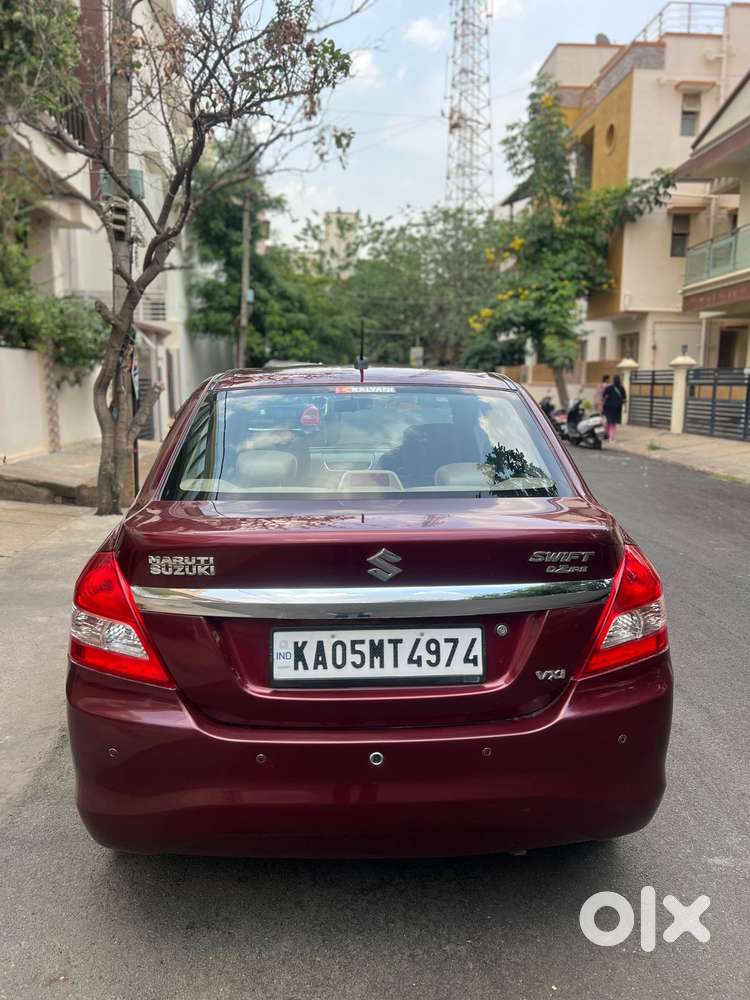Maruti Suzuki Swift Dzire Vxi Optional, 2016, Petrol