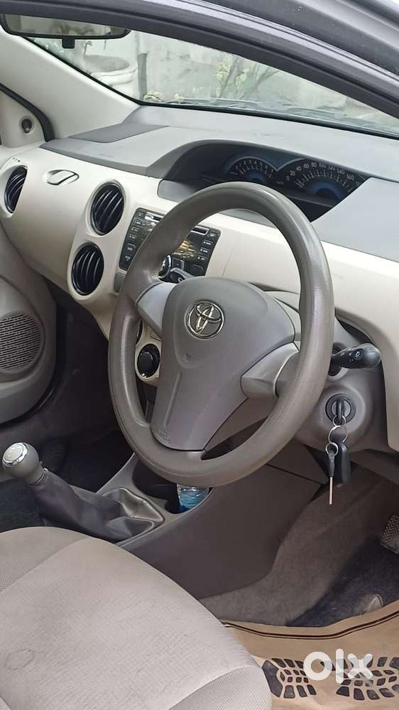 Toyota Etios Liva 2014-2016 Vx, 2015, Petrol