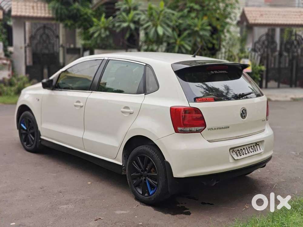 Volkswagen Polo Petrol Highline 1.2l, 2013, Petrol