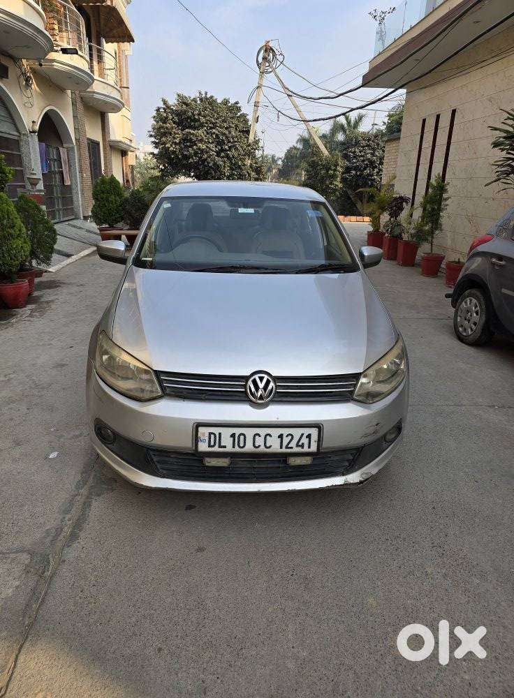 Volkswagen Vento 2010-2013 Petrol Highline, 2012, Petrol