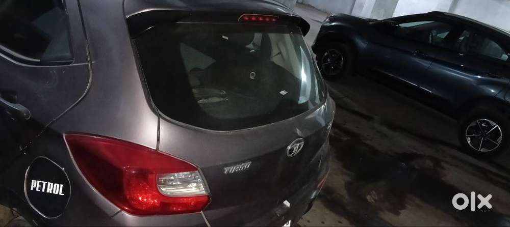 Central Lock, Front Rear, Music System, Navigation System Given