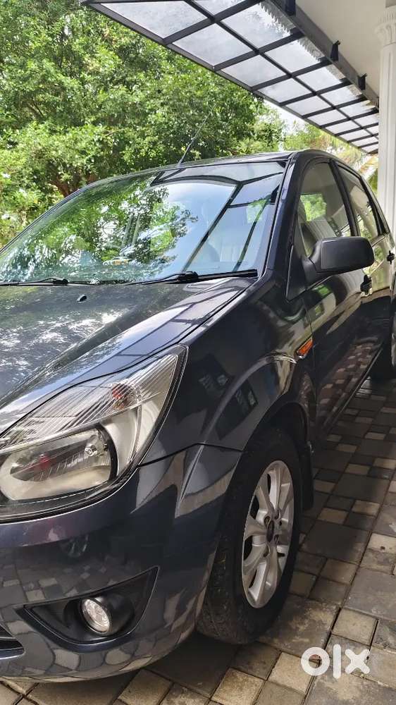 Ford Figo 2012 Diesel 72000 Km Driven