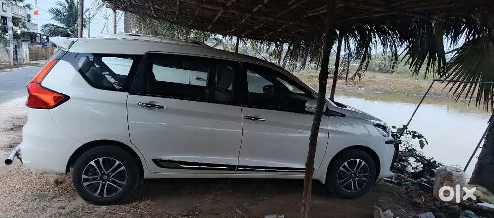 Maruti Suzuki Ertiga Zxi 2024