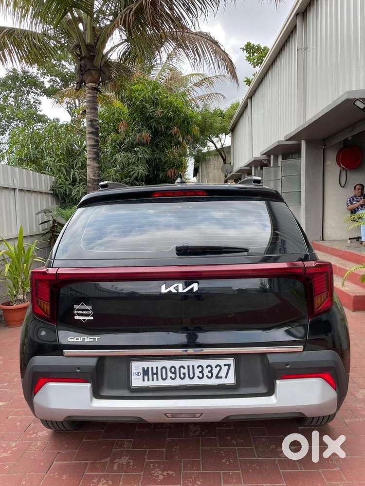 Kia Petrol Car 2024