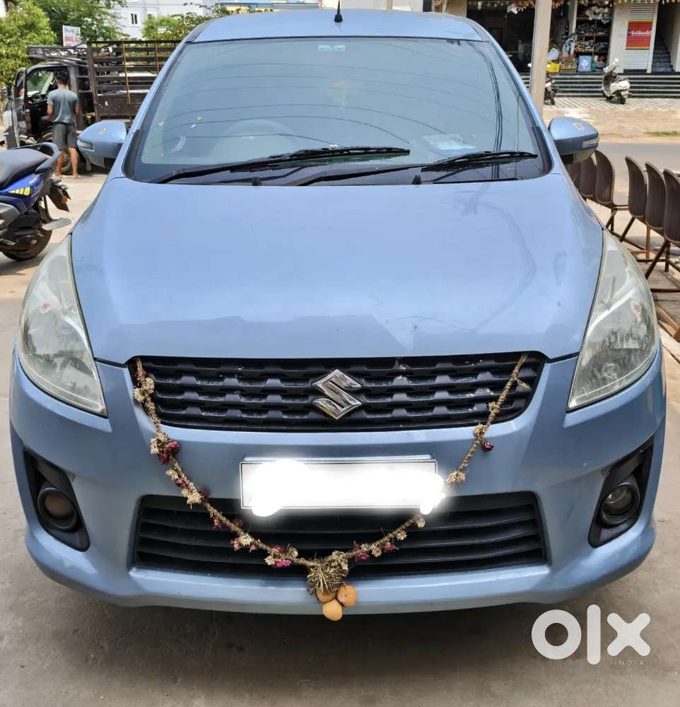 Maruti Suzuki Ertiga Zxi Petrol Version
