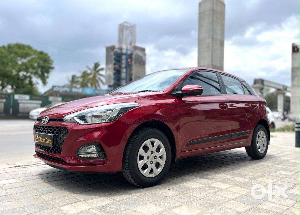 Hyundai I20 Sportz 1.2 Bs-iv, 2018, Petrol