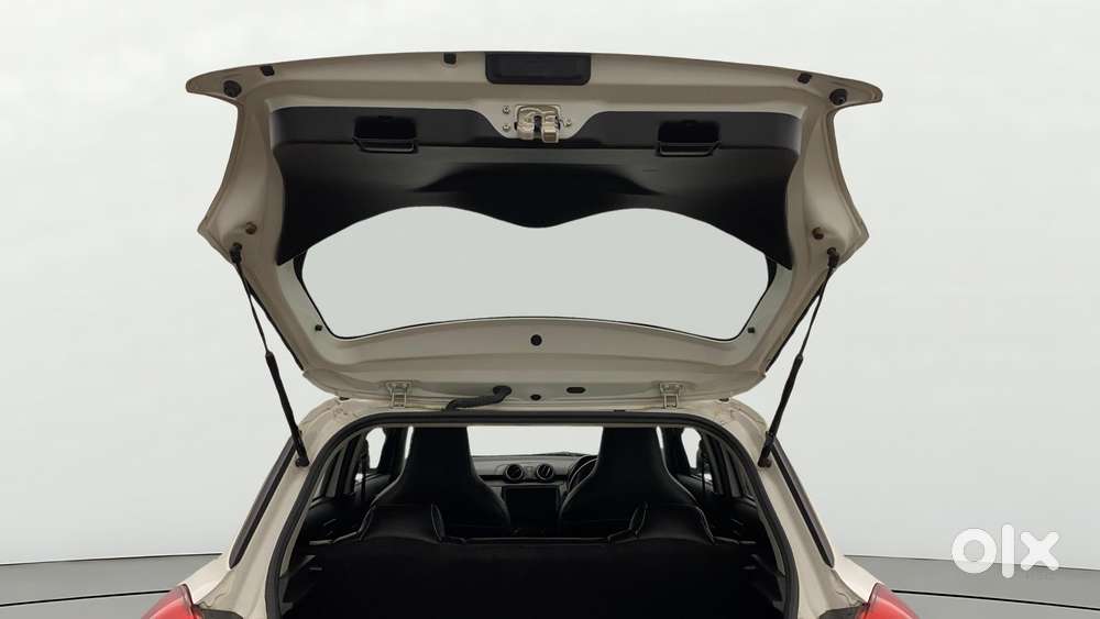 Maruti Suzuki Swift Vvt Lxi, 2023, Petrol