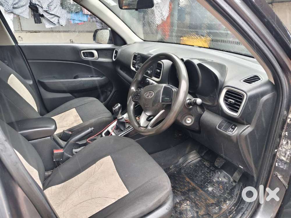 Hyundai Venue S Diesel, 2020, Diesel