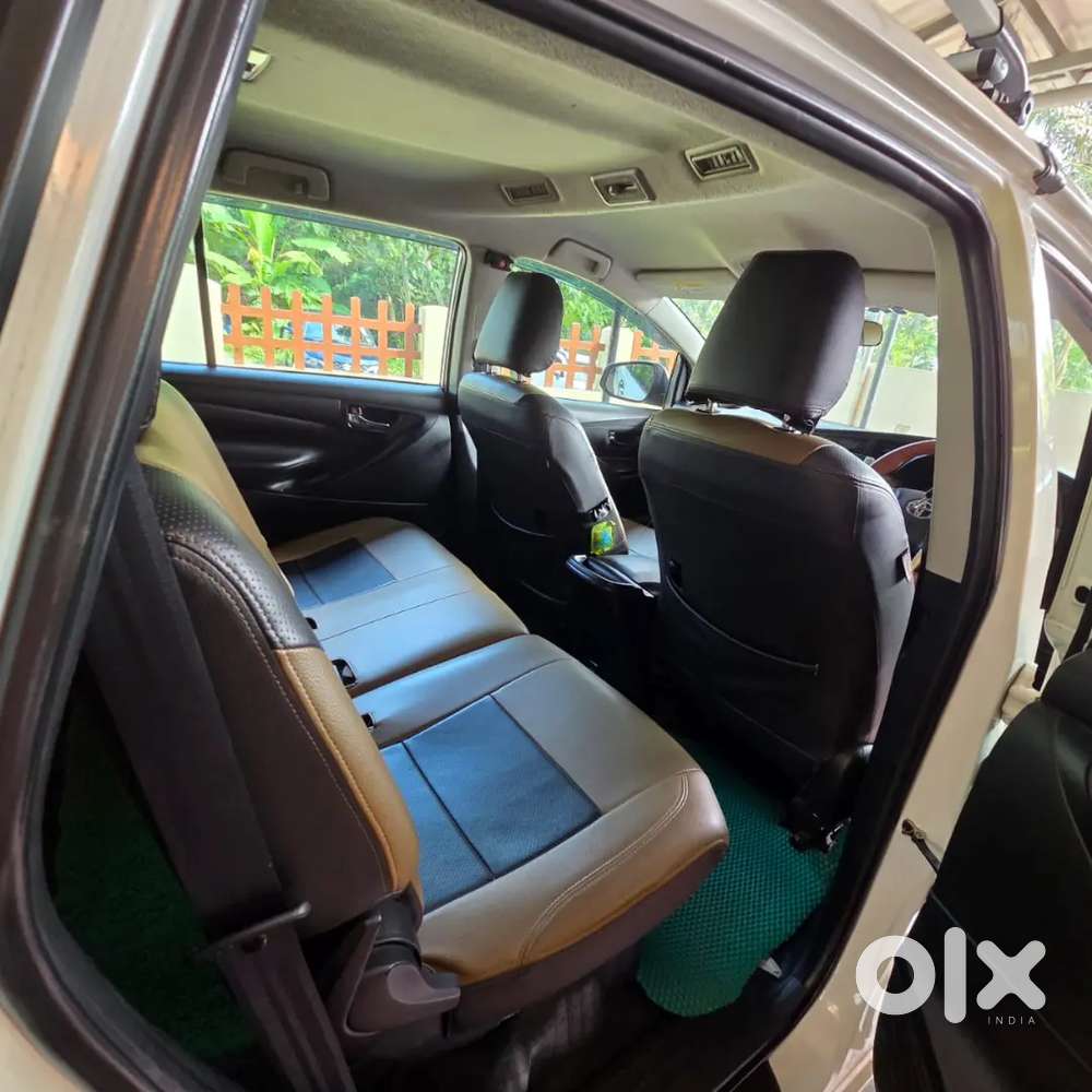Toyota Innova Crysta 2019 Variant