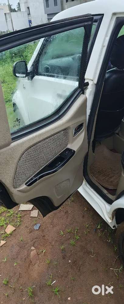Mahindra E2o Plus 2018