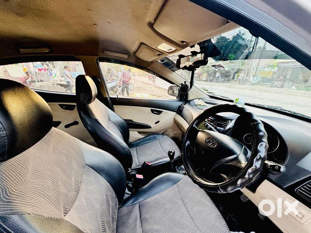 2014 Hyundai Petrol Manual Car