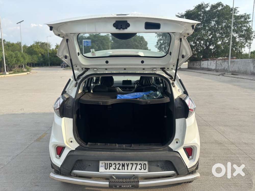 Tata Nexon 1.2 Revotron Xz Plus, 2022, Petrol