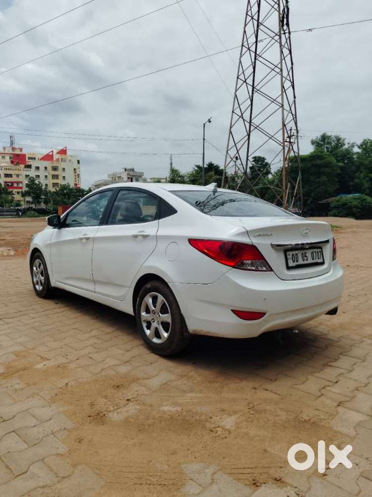 Hyundai Verna 1.6 Ex Vtvt, 2014, Petrol