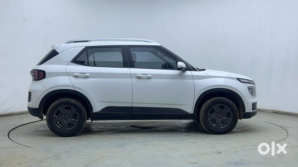 Hyundai Venue Sx, 2023, Petrol